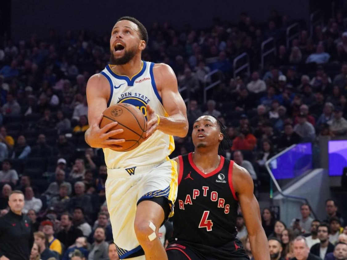 世界杯手机直播-没老大就原形毕露！库里16中6！正负值全场倒数第二！被吊打！