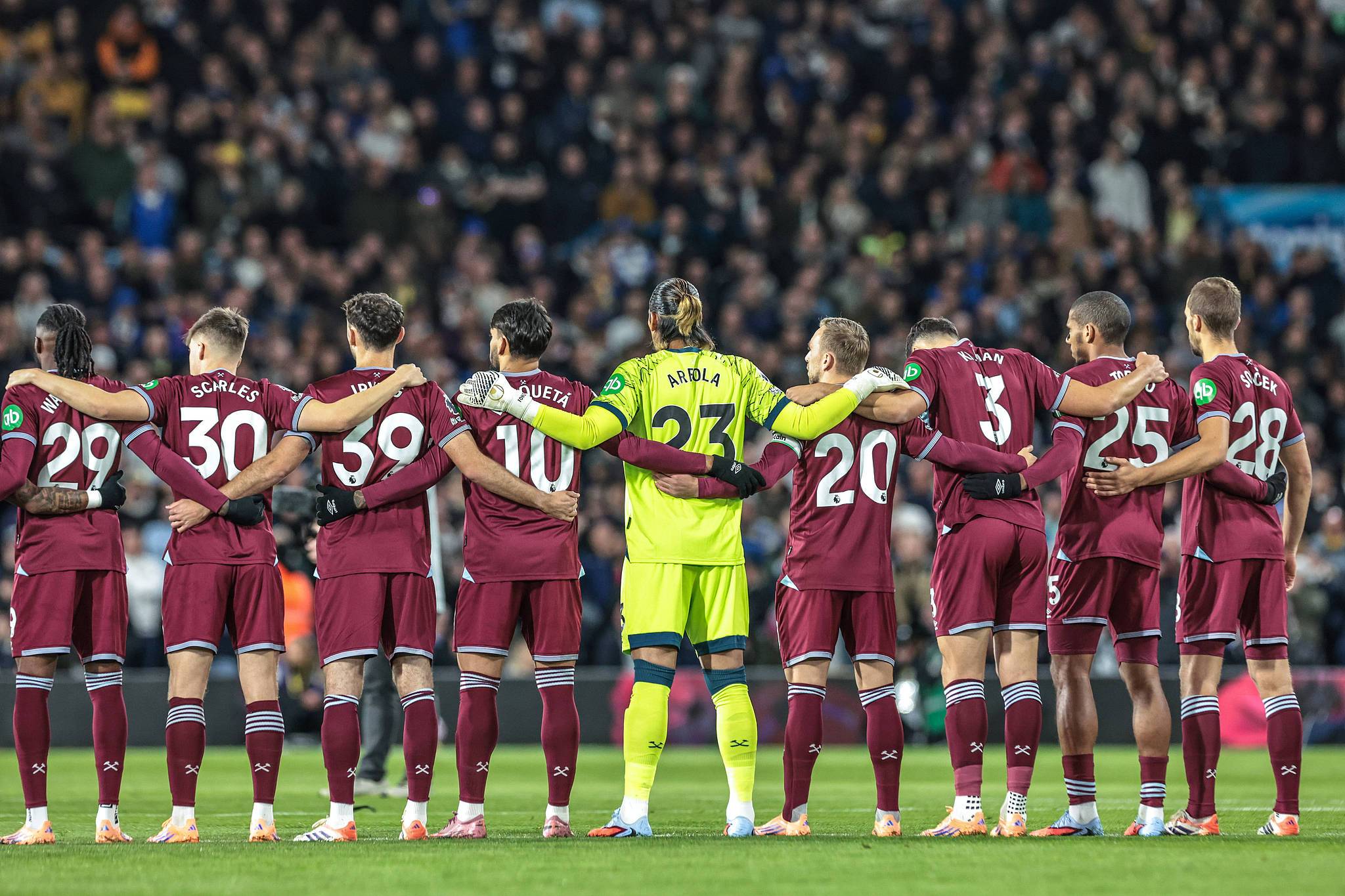 西汉姆联内部人士透露努诺的下一个防守引援目标